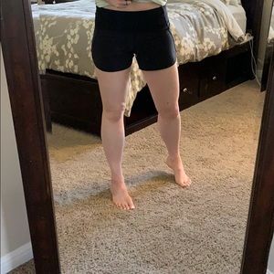 Lululemon Run Times shorts - 4" inseam